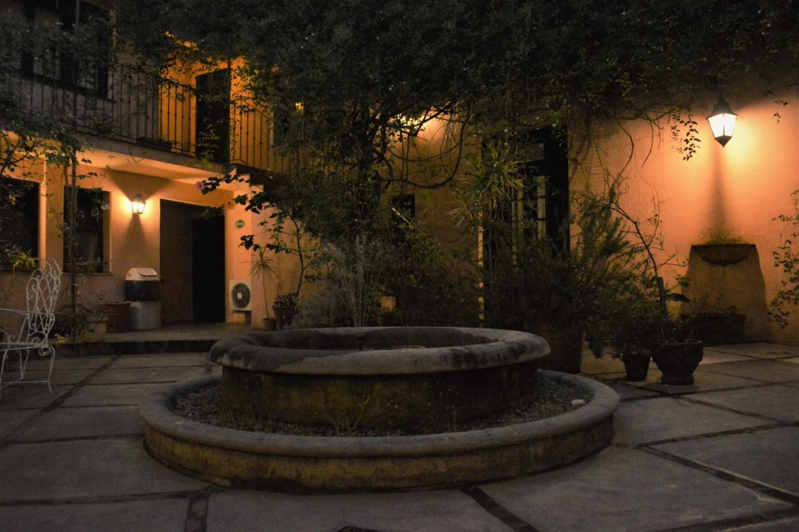 Posada De La Flor Колония-дель-Сакраменто Экстерьер фото